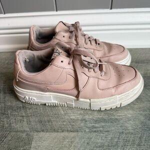 Nike Air Force 1 Pixel Women’s 8 Particle Beige Pink Platform Leather Sneakers